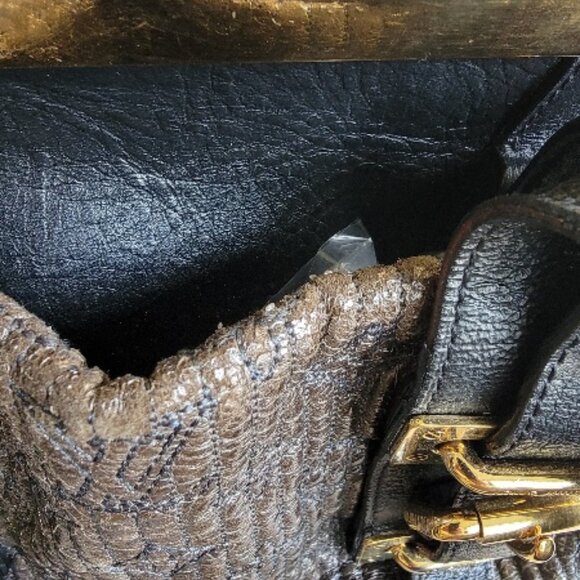 Louis Vuitton Motard  Bike Leather Fall/Winter Collection Black Leather Handbag - Picture 7 of 14